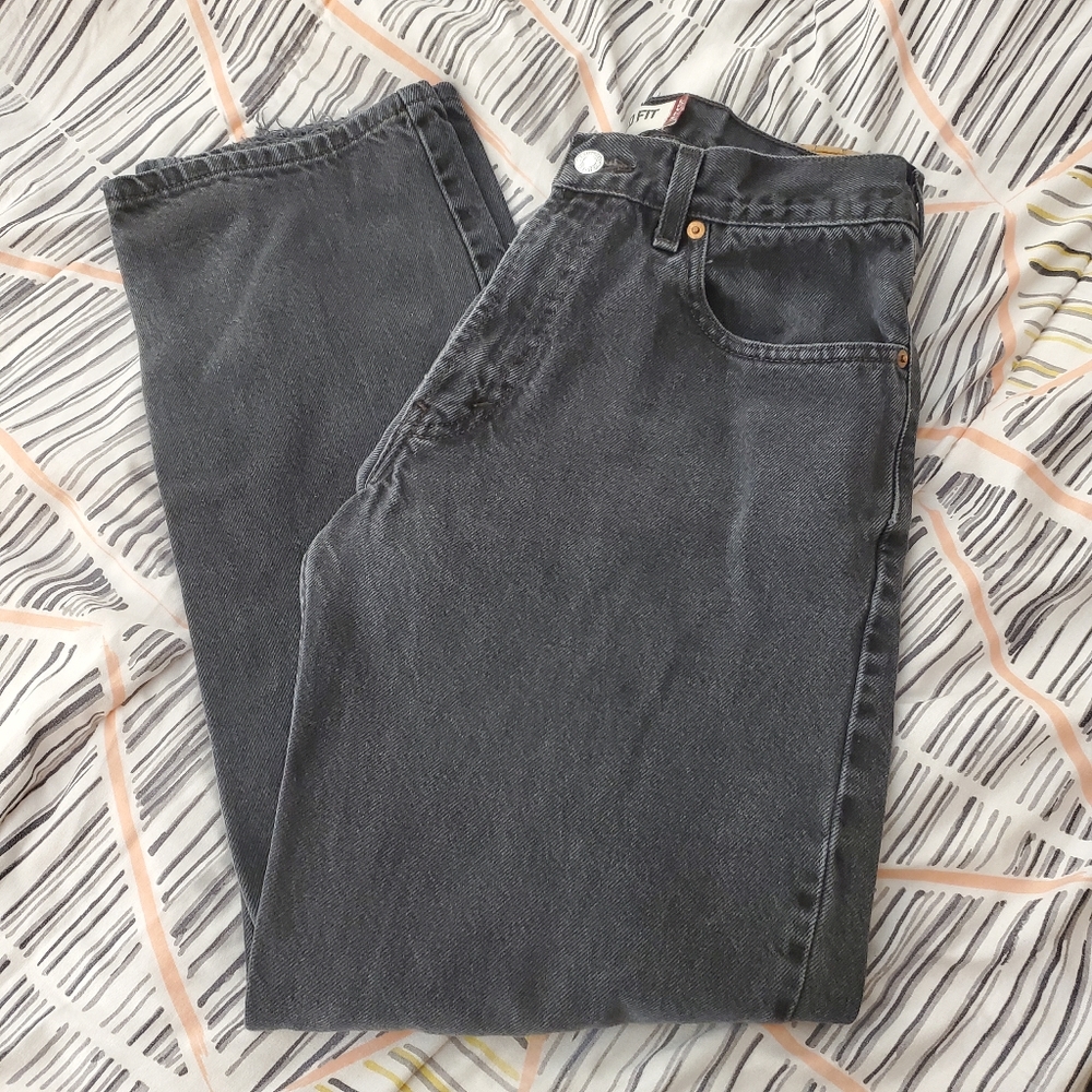 Levi Strauss 550 relaxed fit black faded jeans 31x31
